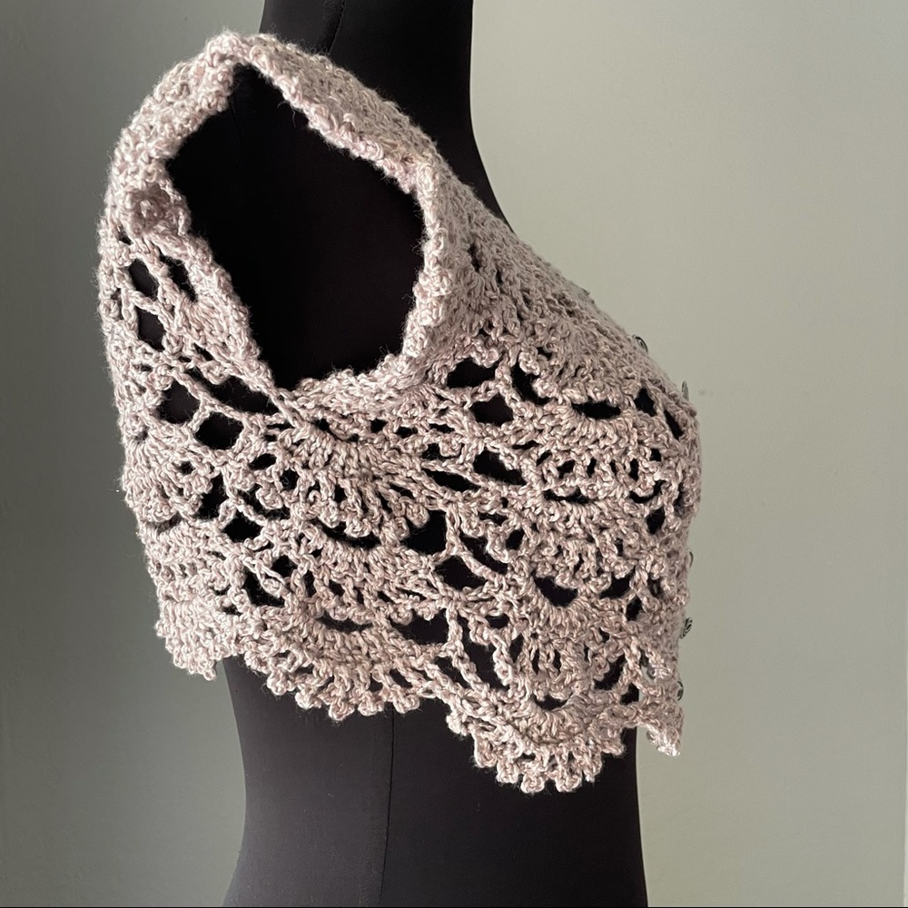 Elegant Crochet Cropped Lace Shrug Topper Cardi Bolero XS - Picture 4 of 8